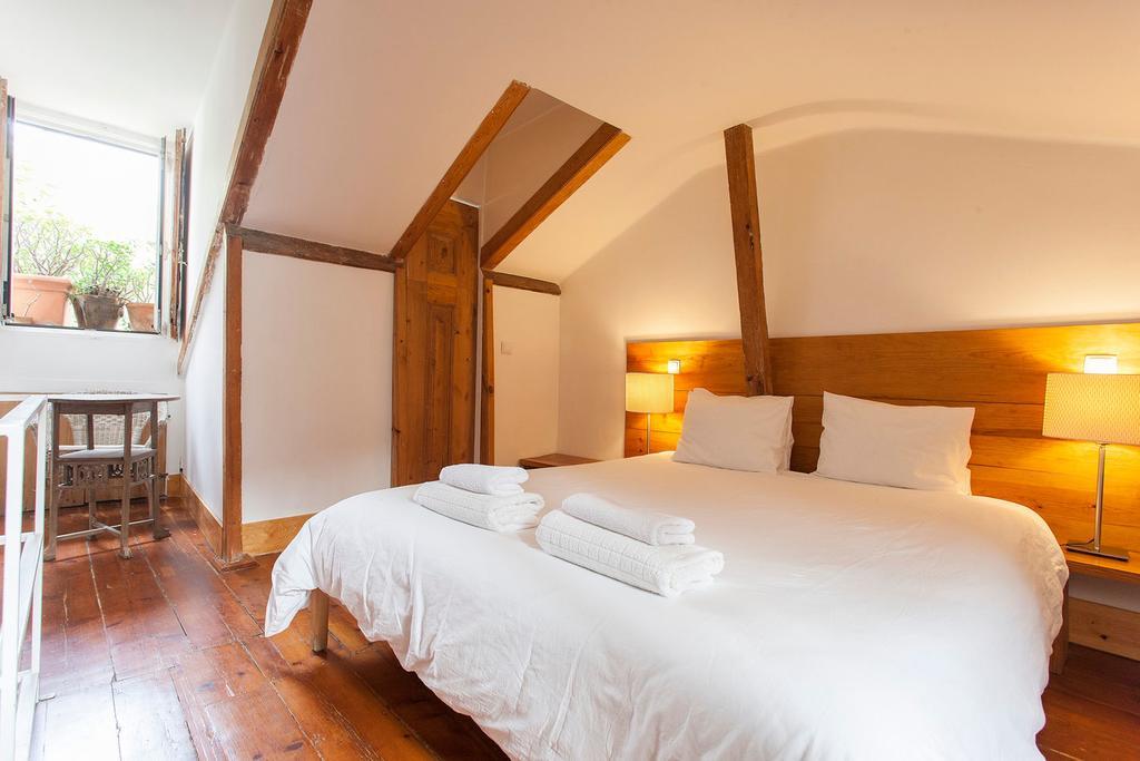 Central, Charming, Quiet, Garden And Parking Лиссабон Экстерьер фото