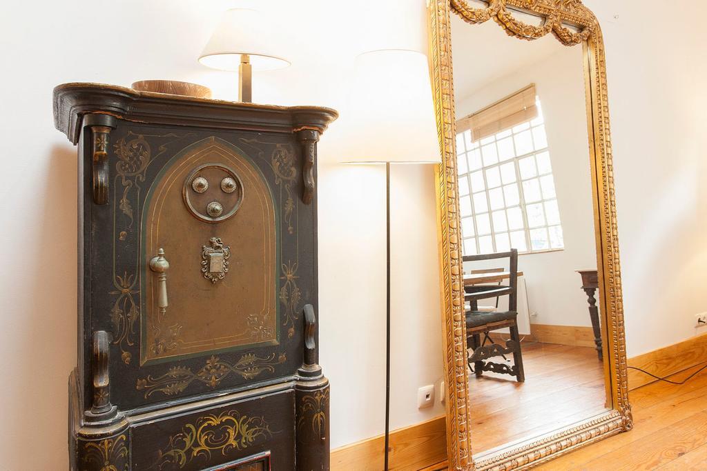 Central, Charming, Quiet, Garden And Parking Лиссабон Экстерьер фото